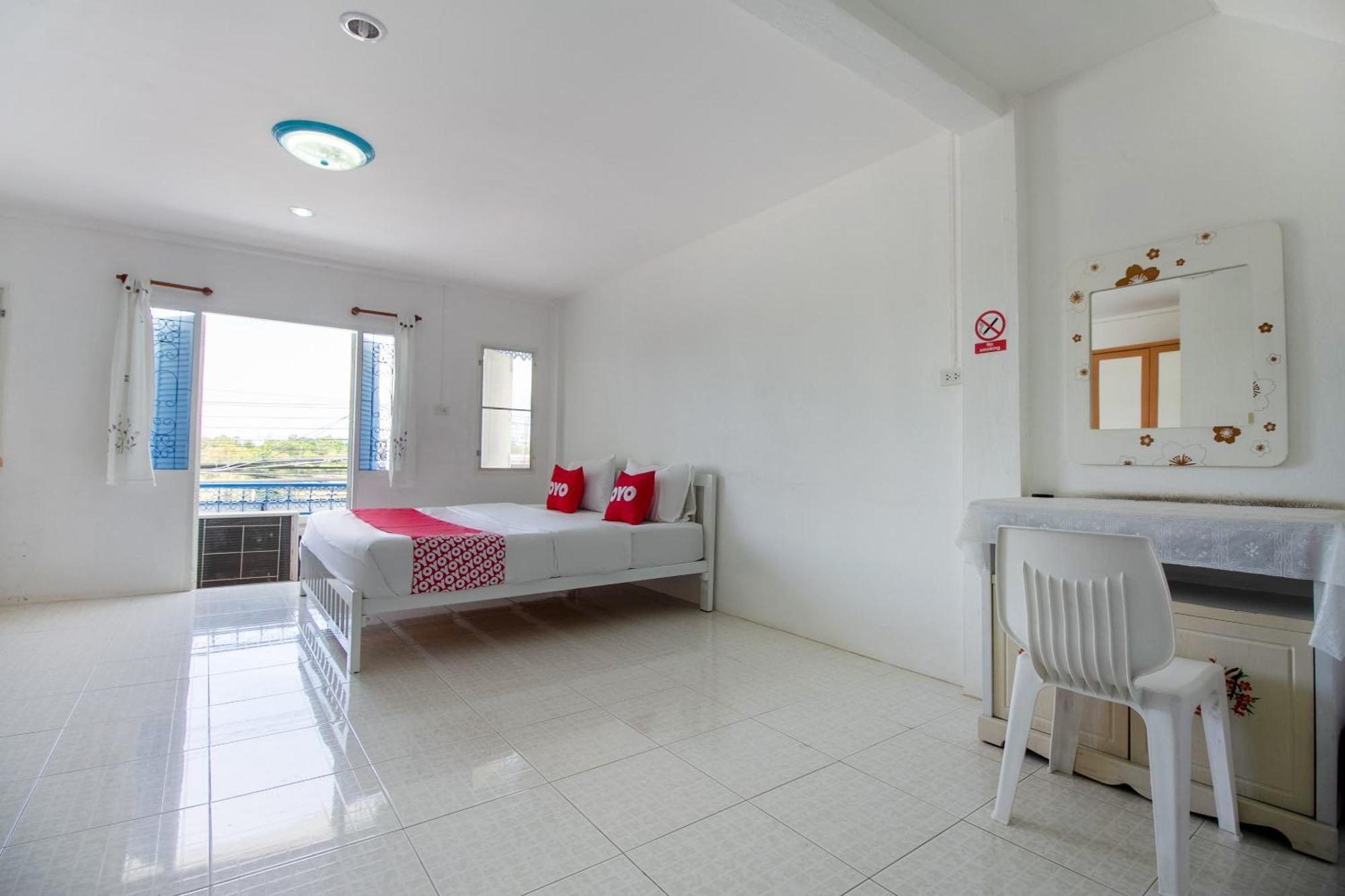 Sabai Place HHQ Exterior foto