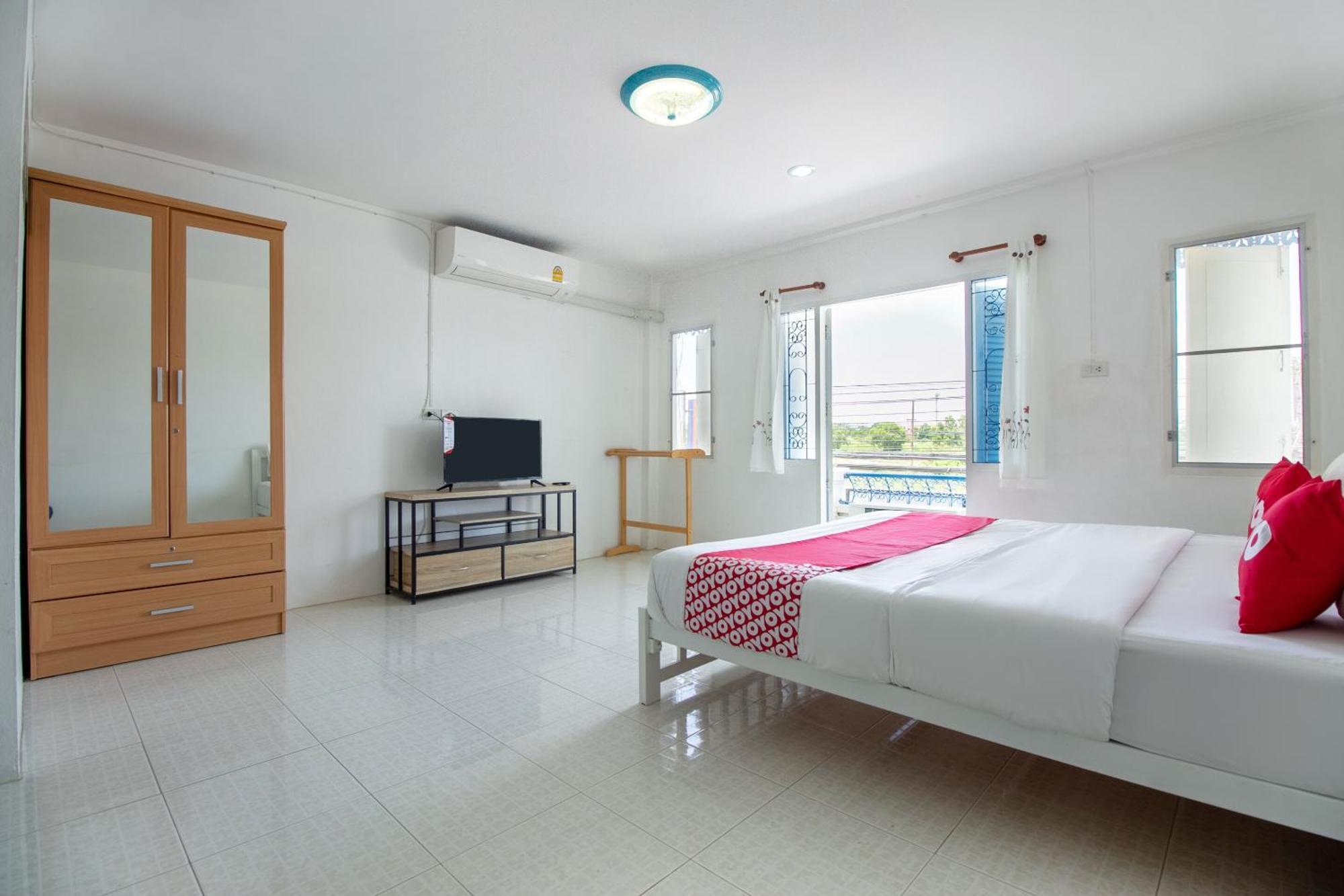 Sabai Place HHQ Exterior foto